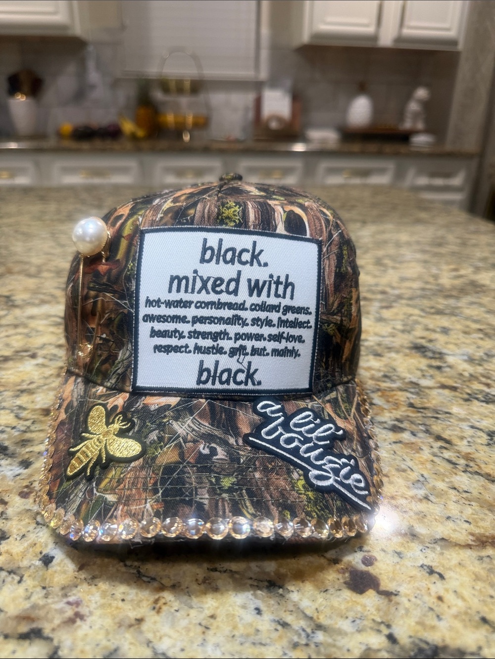 Camo Embellished Baseball Cap with Pearl Pin and Bee Patch - Black